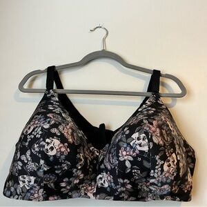 Torrid floral black skull wire free bra 46DD